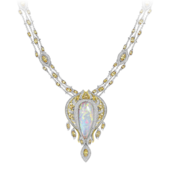 Колье с бриллиантами и желтыми сапфирами, белое золото