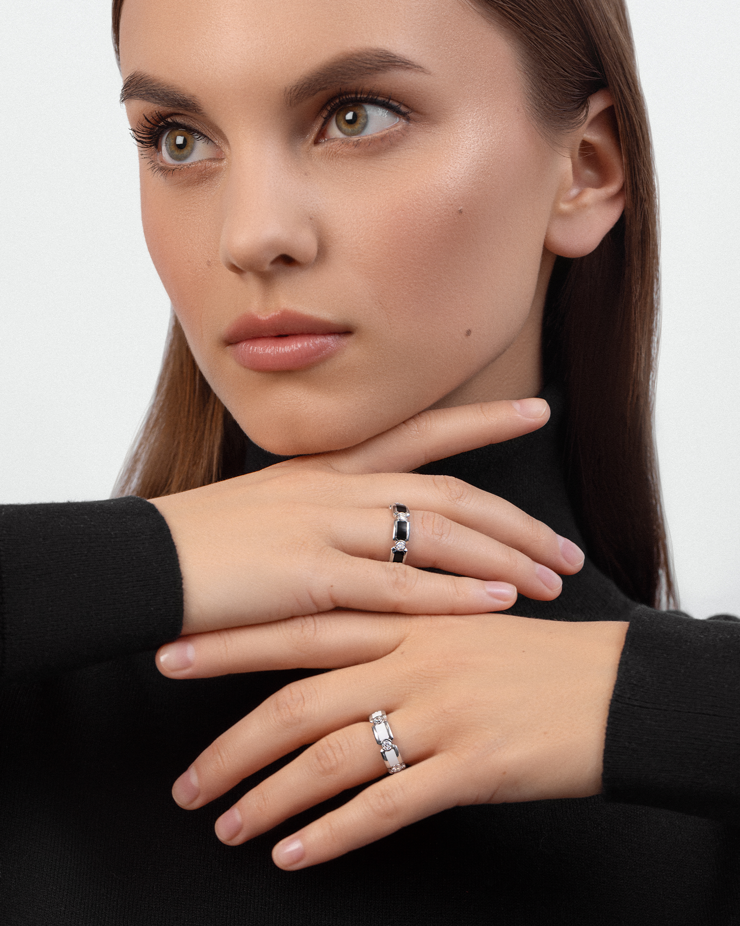 Кольцо с бриллиантами, белое золото, н.керамика