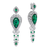 Серьги с изумрудами и бриллиантами, белое золото