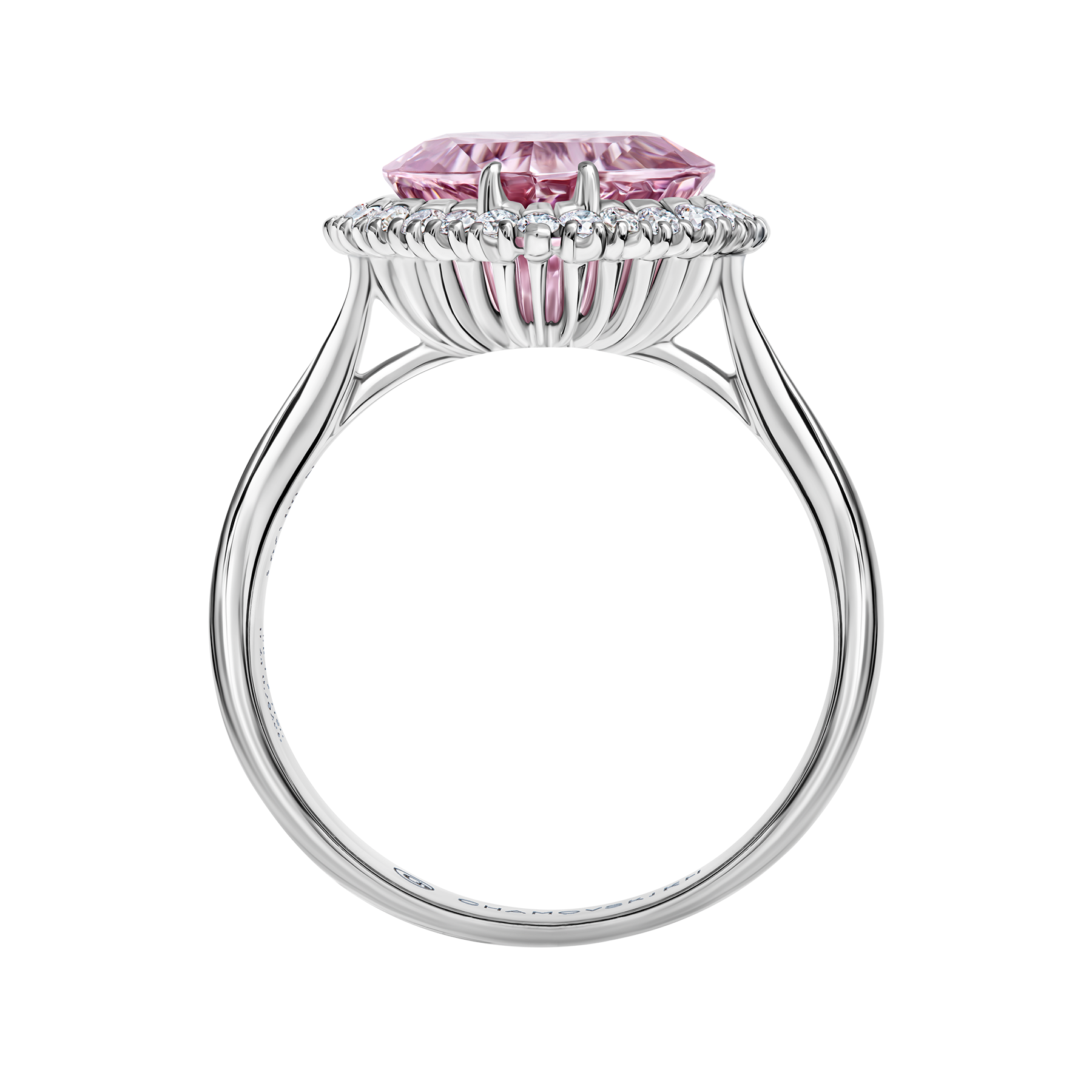 Кольцо со шпинелью и бриллиантами, белое золото