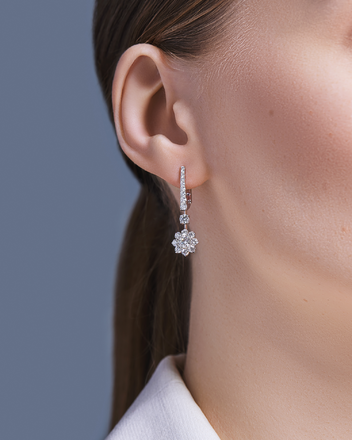  Серьги с бриллиантами, белое золото 2