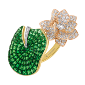 Кольцо с тсаворитами и бриллиантами, желтое золото