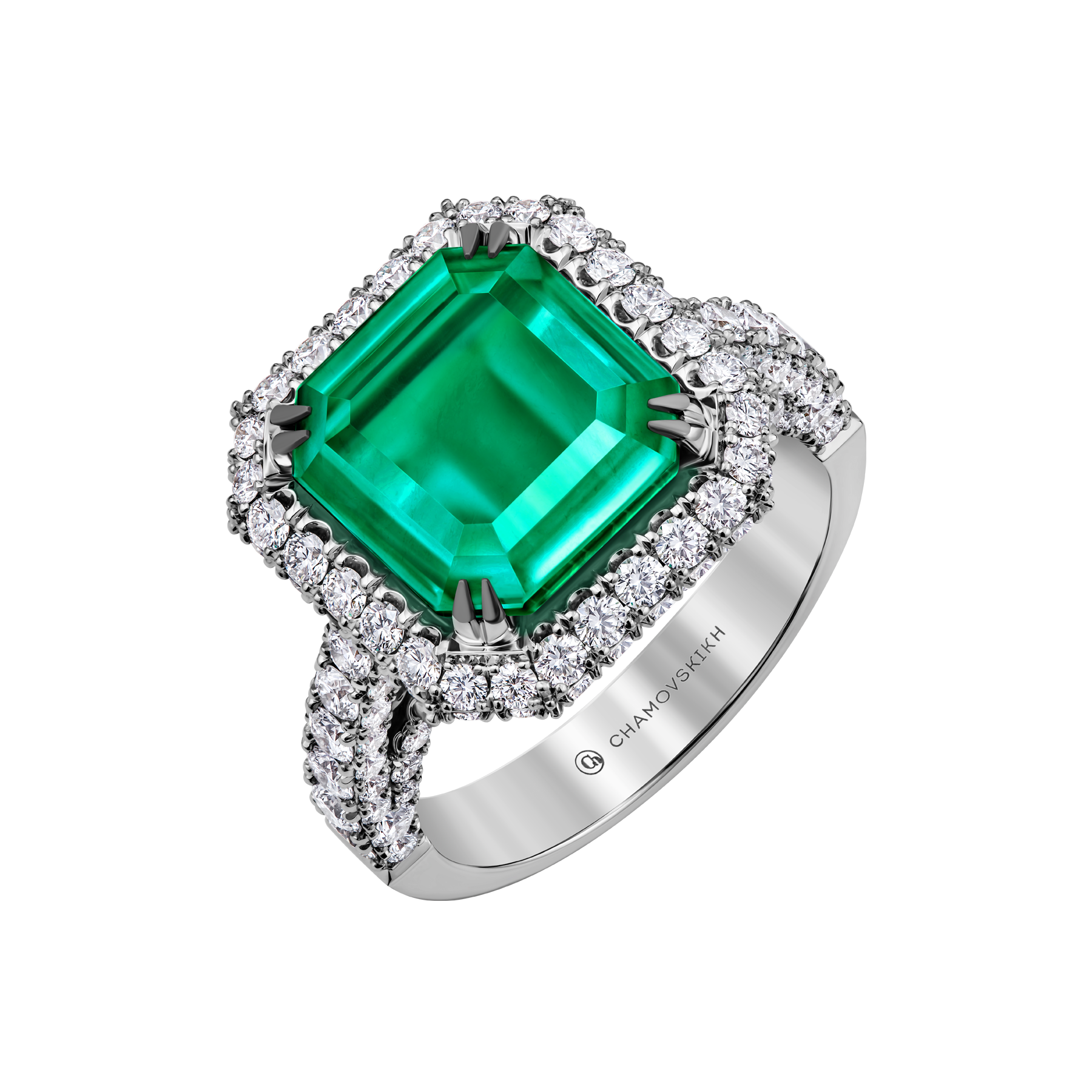 Кольцо с изумрудом и бриллиантами, белое золото