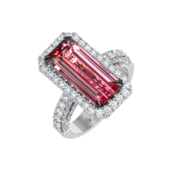 Кольцо с турмалином рубеллитом и бриллиантами, белое золото