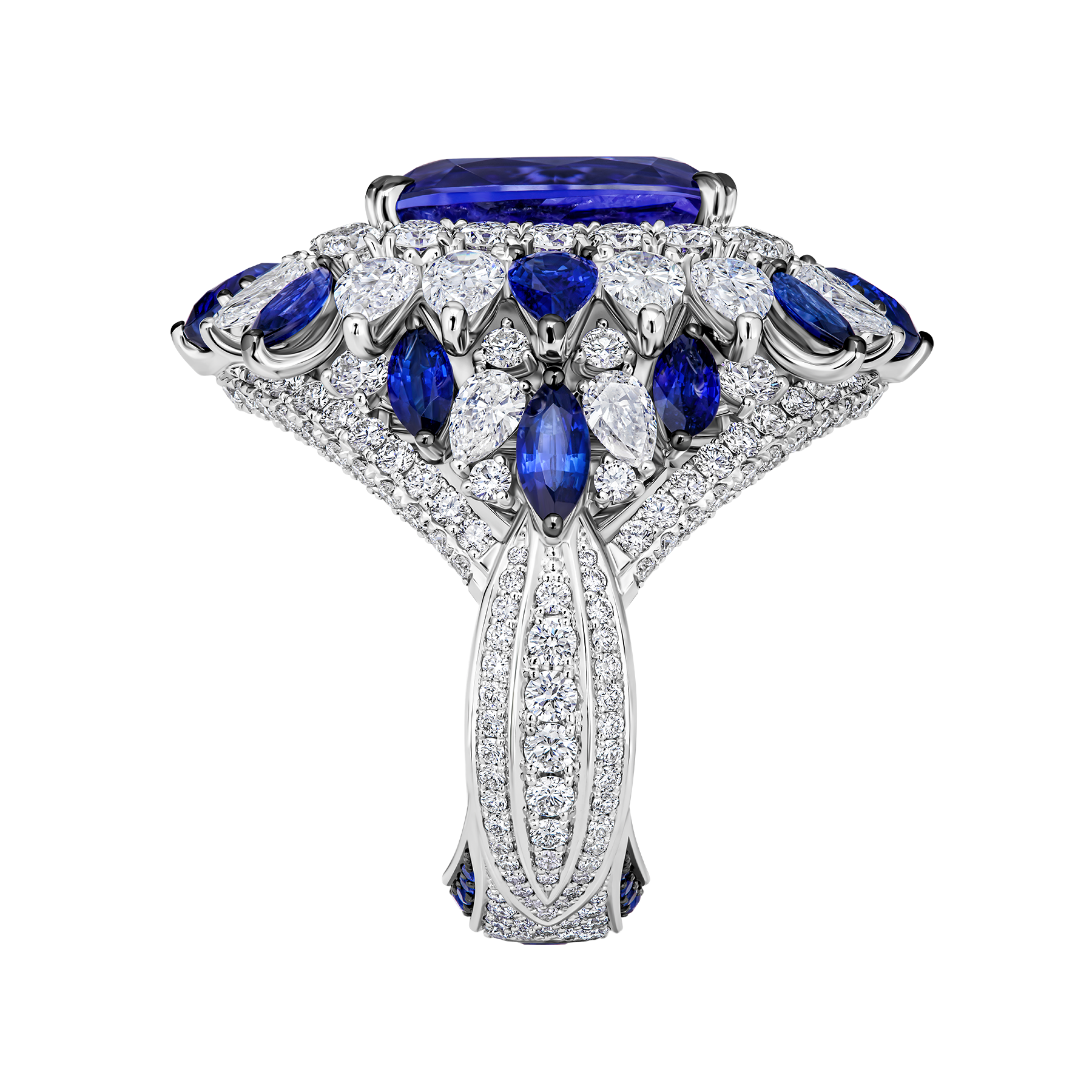 Кольцо с танзанитом, бриллиантами и сапфирами, белое золото