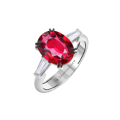 Кольцо с рубином и бриллиантами, белое золото